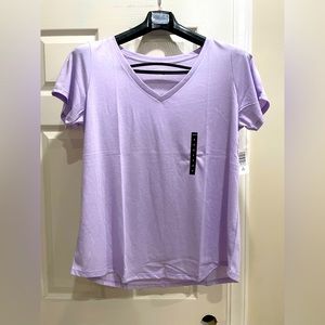 Torrid classic fit v-neck tshirt sz 2 light purple NWT